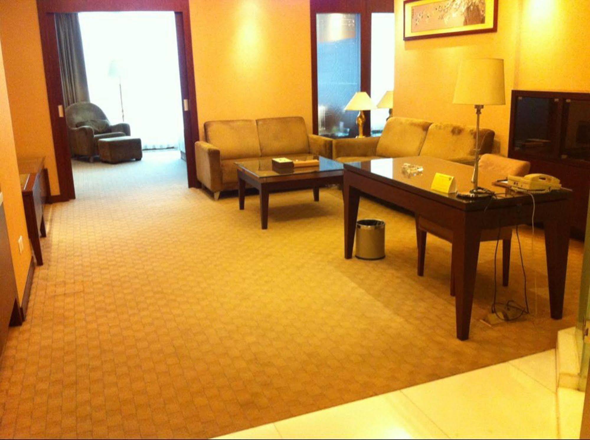 New Times Hotel Shenzhen Railway Station Eksteriør bilde